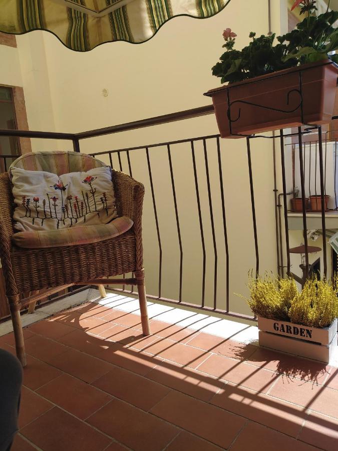 Casa Dina San Gimignano Exterior foto