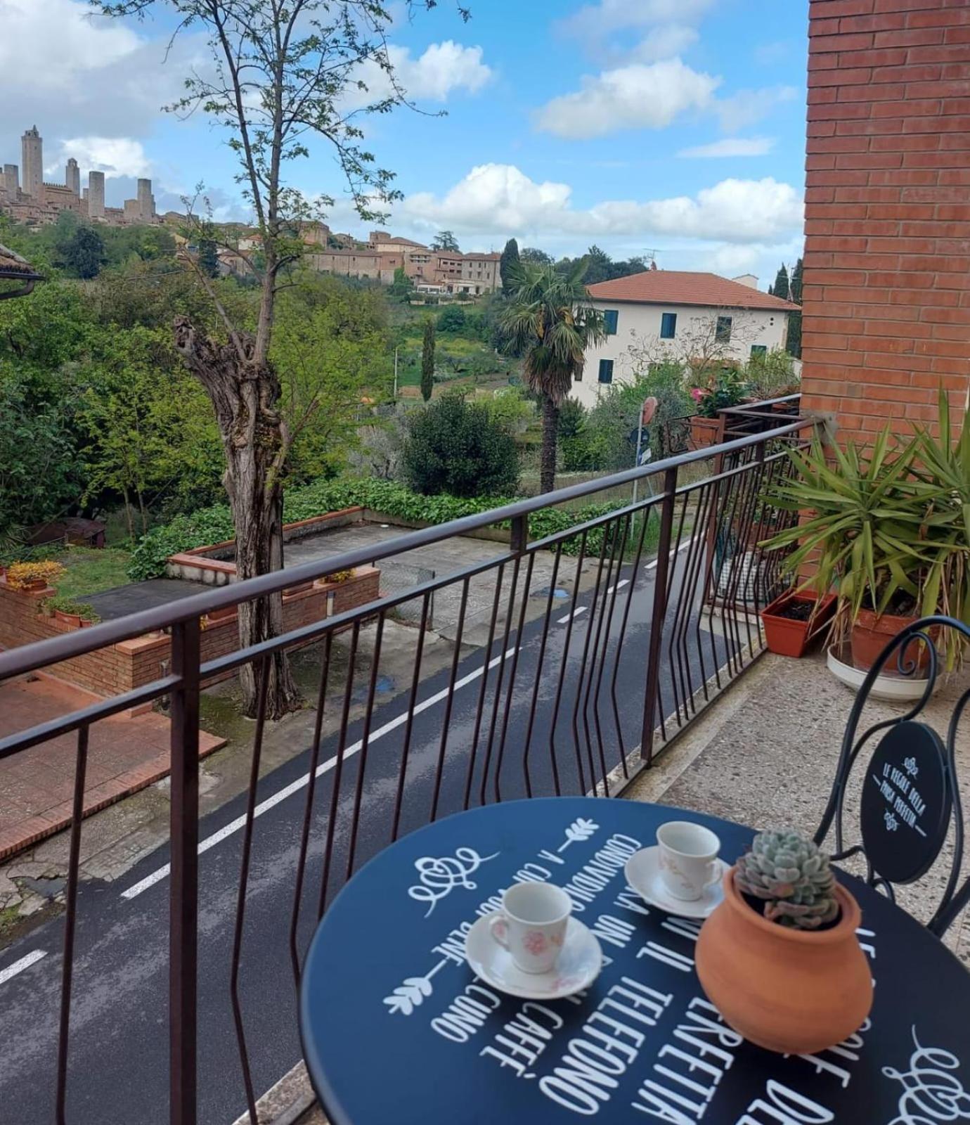 Casa Dina San Gimignano Exterior foto